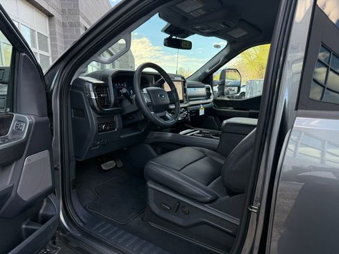 Used 2026 Ford F350 Lariat image 36