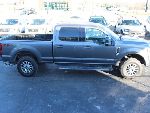 Used 2022 Ford F250 Lariat w/ Lariat Value Package AWD/4WD image 10