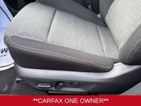Used 2024 Nissan Rogue S AWD/4WD image 7