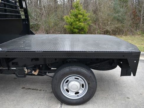 Used 2019 Ford F250 XL w/ Power Equipment Group image 8