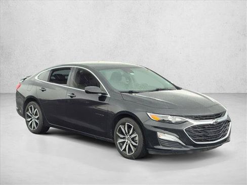 Used 2024 Chevrolet Malibu RS FWD image 3