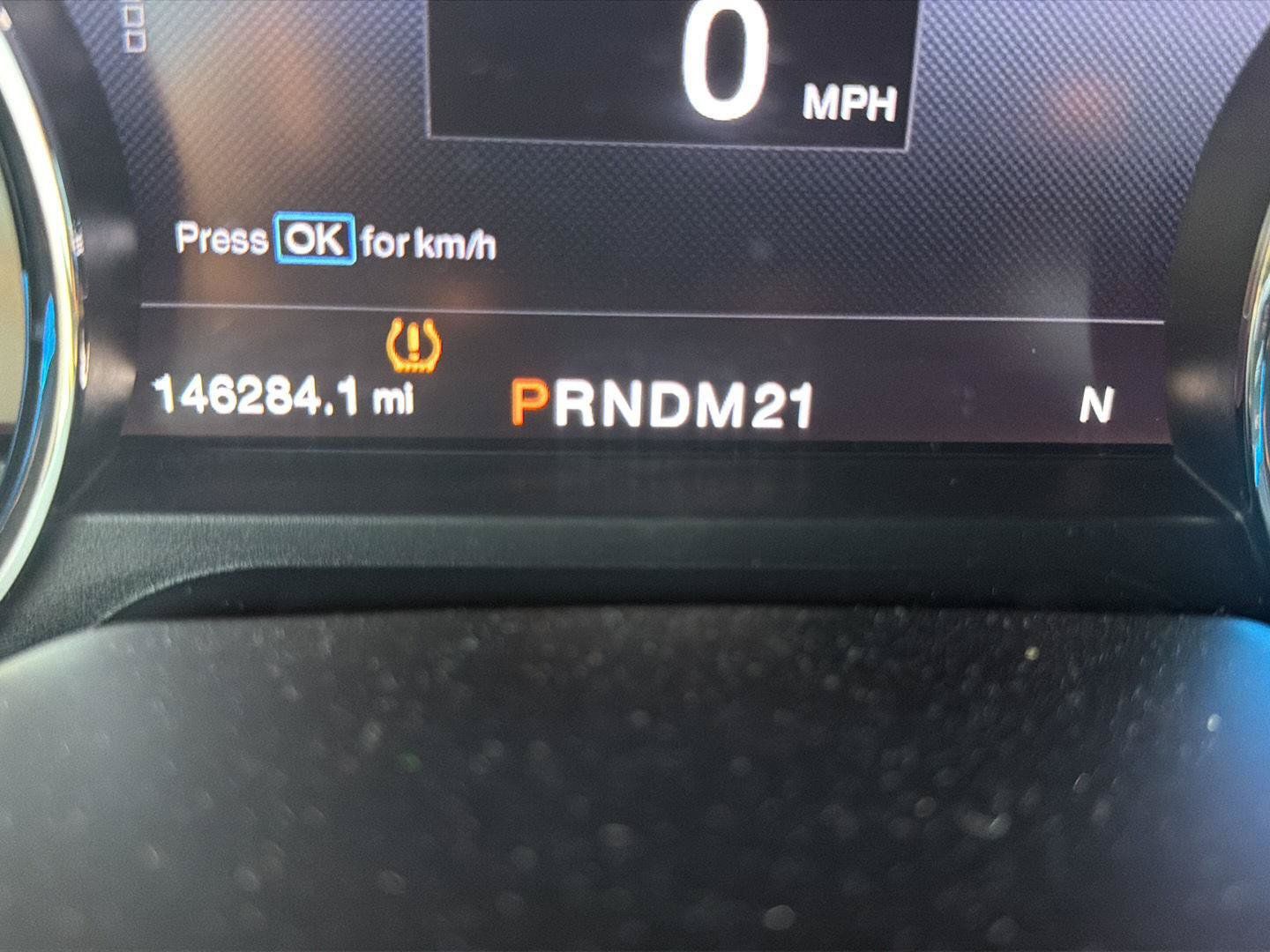 Used 2016 Ford F150 Platinum w/ Equipment Group 701A Luxury RWD image 9