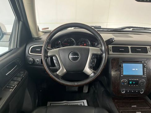 Used 2011 GMC Sierra 1500 Denali image 31