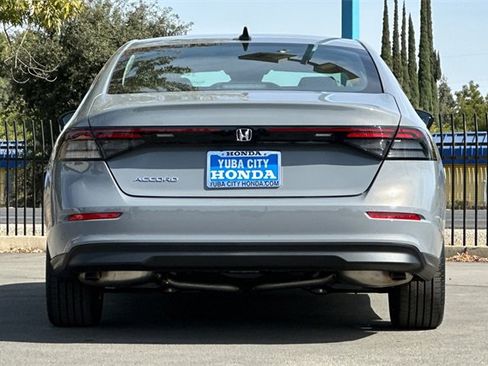 New 2025 Honda Accord SE image 5