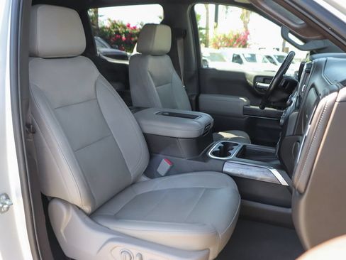 Used 2022 Chevrolet Silverado 1500 LTZ w/ LTZ Premium Package AWD/4WD image 38