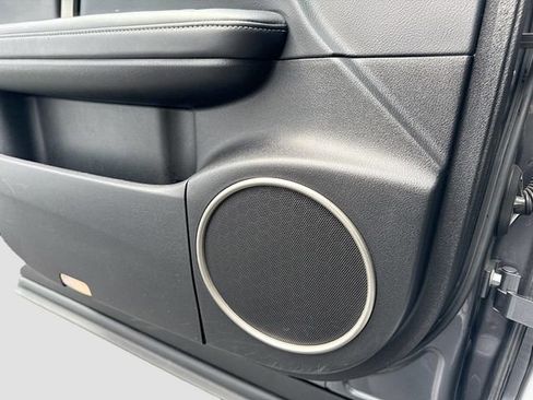 Used 2018 Lexus RX 450h 450h image 21