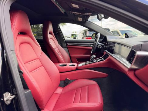 Used 2023 Porsche Panamera 4 Platinum Edition AWD/4WD image 29