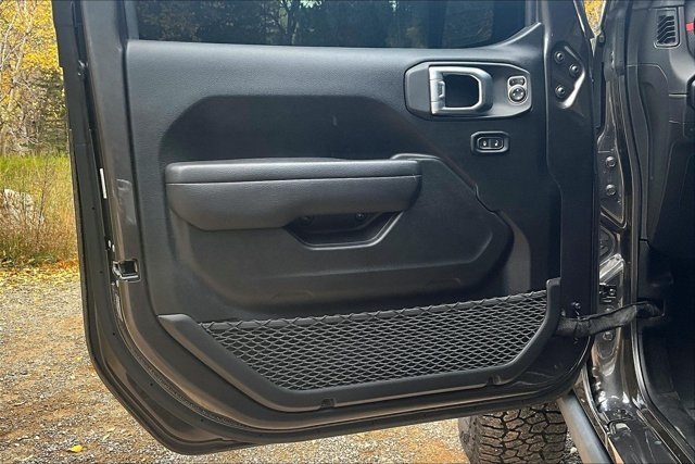 Used 2026 Jeep Gladiator Rubicon w/ Safety Group AWD/4WD image 20