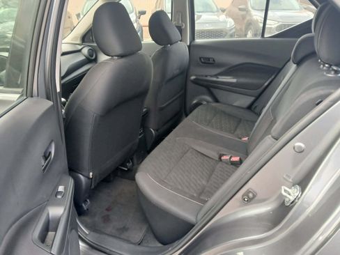 Used 2021 Nissan Kicks S FWD image 10