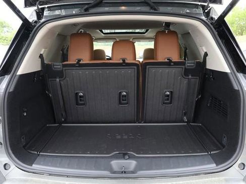 New 2026 Nissan Pathfinder Platinum AWD/4WD image 7