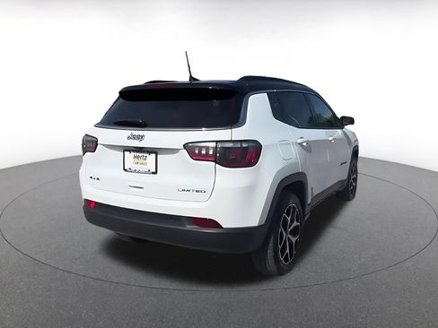 Used 2025 Jeep Compass Limited AWD/4WD image 15
