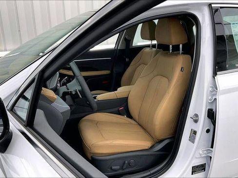 New 2026 Hyundai Sonata Limited image 32