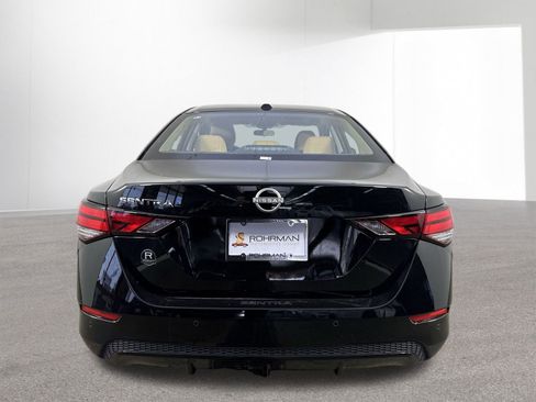 New 2025 Nissan Sentra SV w/ SV Premium Package image 33