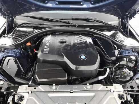 Used 2025 BMW 330i Sedan w/ Convenience Package RWD image 15