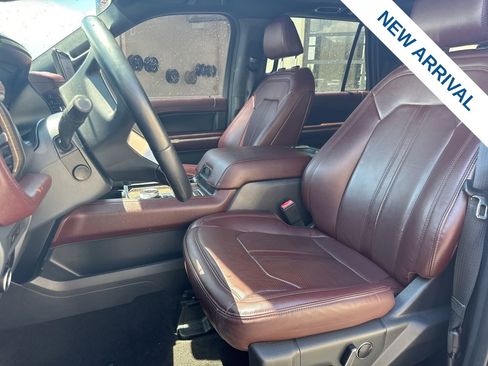 Used 2023 Ford Expedition Max Limited AWD/4WD image 18