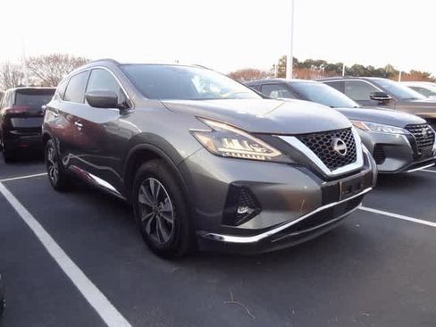 Used 2023 Nissan Murano SV image 3