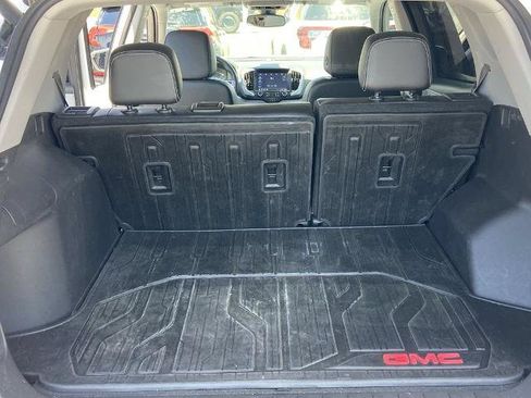 Used 2023 GMC Terrain SLT FWD image 21