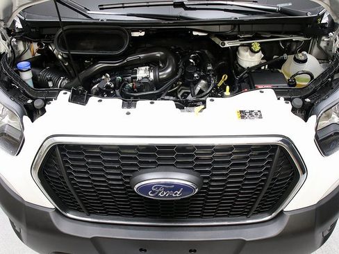 Used 2024 Ford Transit 250 Low Roof w/ Exterior Upgrade Package image 29