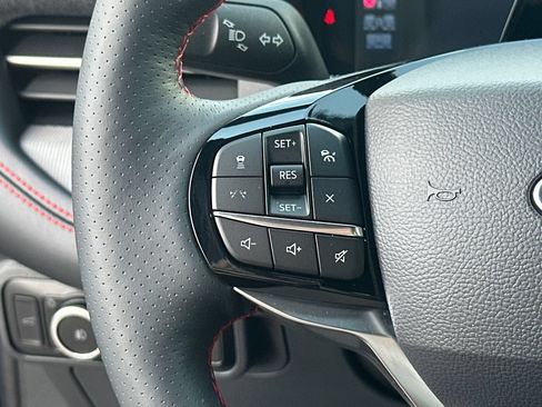 Certified 2025 Ford Explorer ST-Line w/ Premium Package RWD image 27