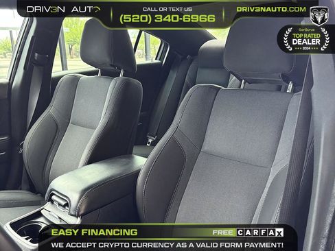 Used 2015 Dodge Charger SXT RWD image 10