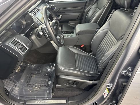 Used 2023 Land Rover Discovery HSE R-Dynamic AWD/4WD image 13