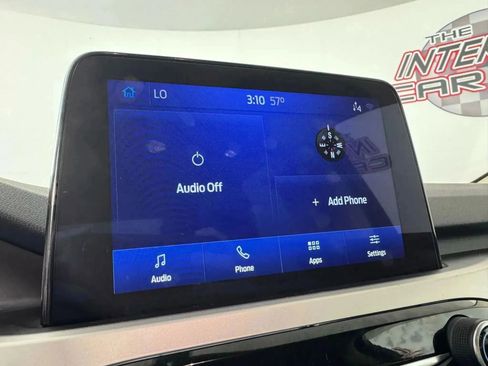 Used 2020 Ford Escape SE image 19