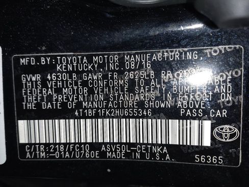 Used 2017 Toyota Camry LE image 33