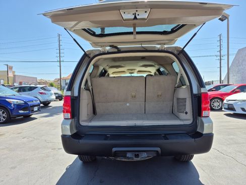 Used 2004 Ford Expedition XLT RWD image 25