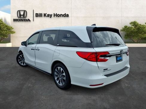 Used 2023 Honda Odyssey EX-L image 6