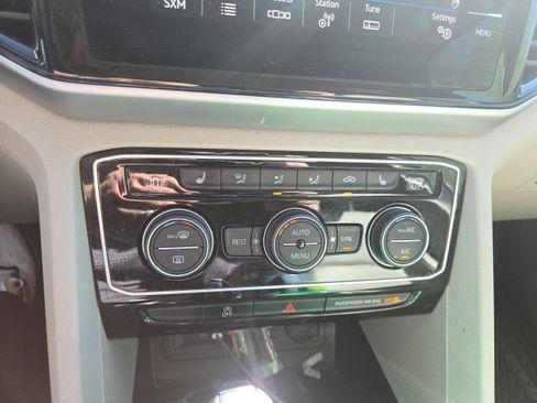 Used 2022 Volkswagen Atlas SE image 10