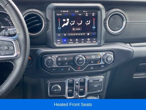 Used 2023 Jeep Wrangler Unlimited Sahara w/ Cold Weather Group AWD/4WD image 10