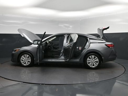 Used 2024 Nissan Sentra S FWD image 46