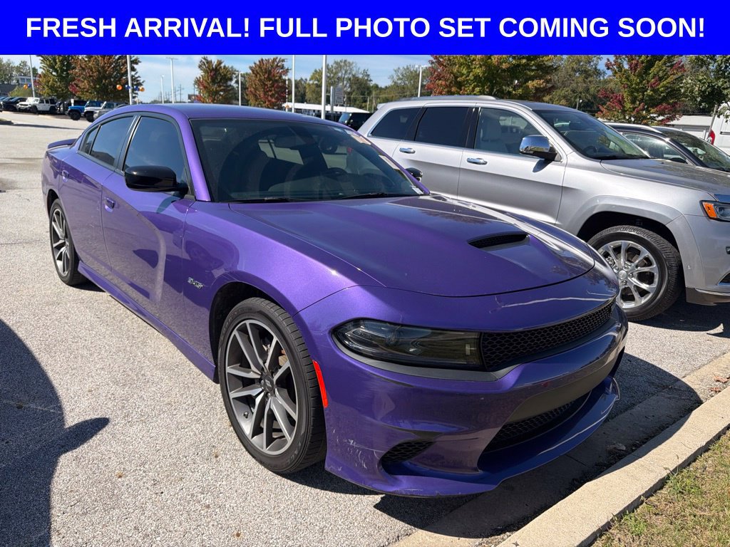 Used 2023 Dodge Charger R/T w/ Cold Weather Package RWD image 2