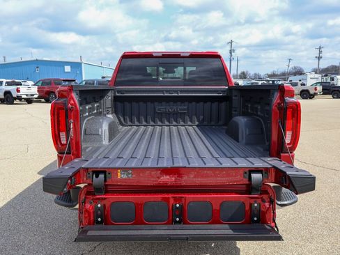 New 2026 GMC Sierra 1500 SLT w/ SLT Premium Plus Package image 5