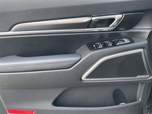 New 2025 Kia Telluride S image 25