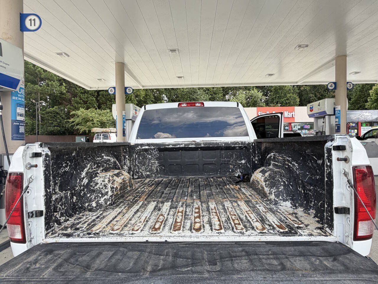 Used 2012 RAM 2500 ST w/ Chrome Appearance Group AWD/4WD image 19