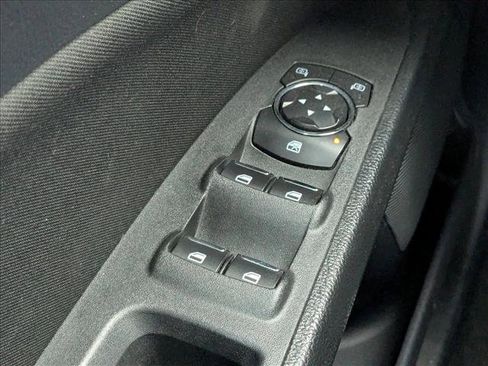 Used 2019 Ford Fusion SE image 13