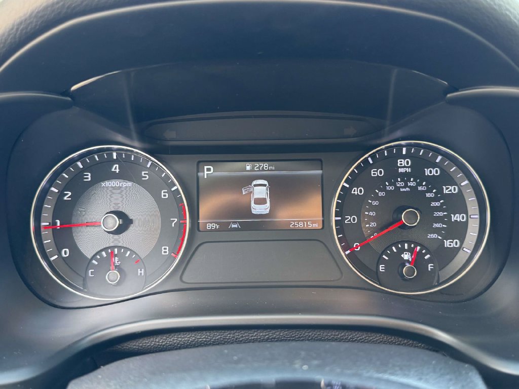 Used 2022 Kia Forte LXS FWD image 27