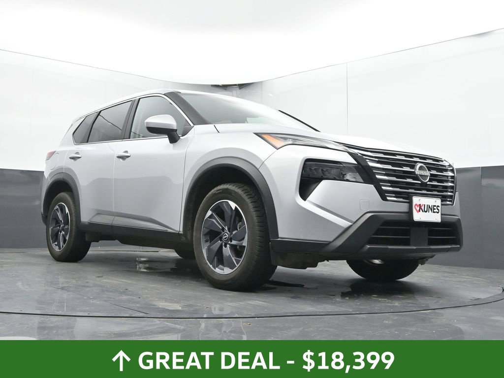 Used 2025 Nissan Rogue SV FWD image 41