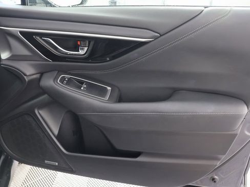 Used 2022 Subaru Outback Limited image 27