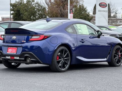 New 2026 Toyota GR86 Premium image 3