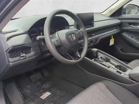 New 2025 Honda Accord SE image 3
