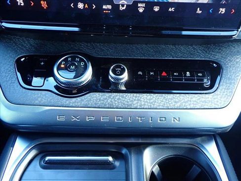 New 2026 Ford Expedition Tremor image 21