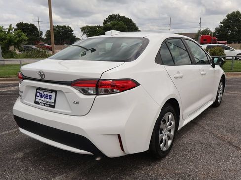 Used 2022 Toyota Corolla LE FWD image 7