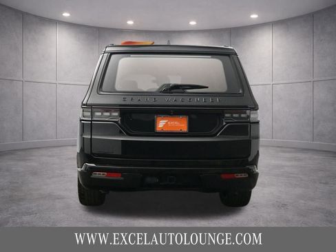 Used 2022 Jeep Grand Wagoneer Series II AWD/4WD image 7