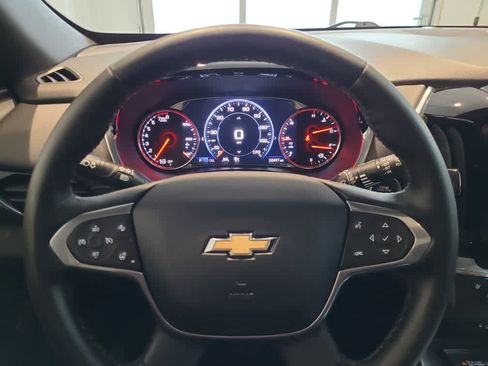 Used 2023 Chevrolet Traverse High Country AWD/4WD image 13