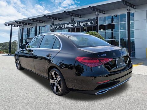 Used 2025 Mercedes-Benz C 300 Sedan image 6