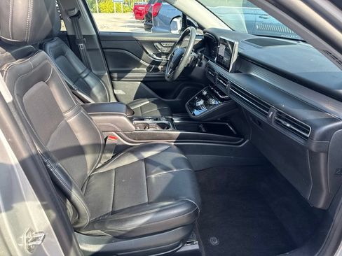 Used 2020 Lincoln Corsair AWD w/ Equipment Group 101A image 33