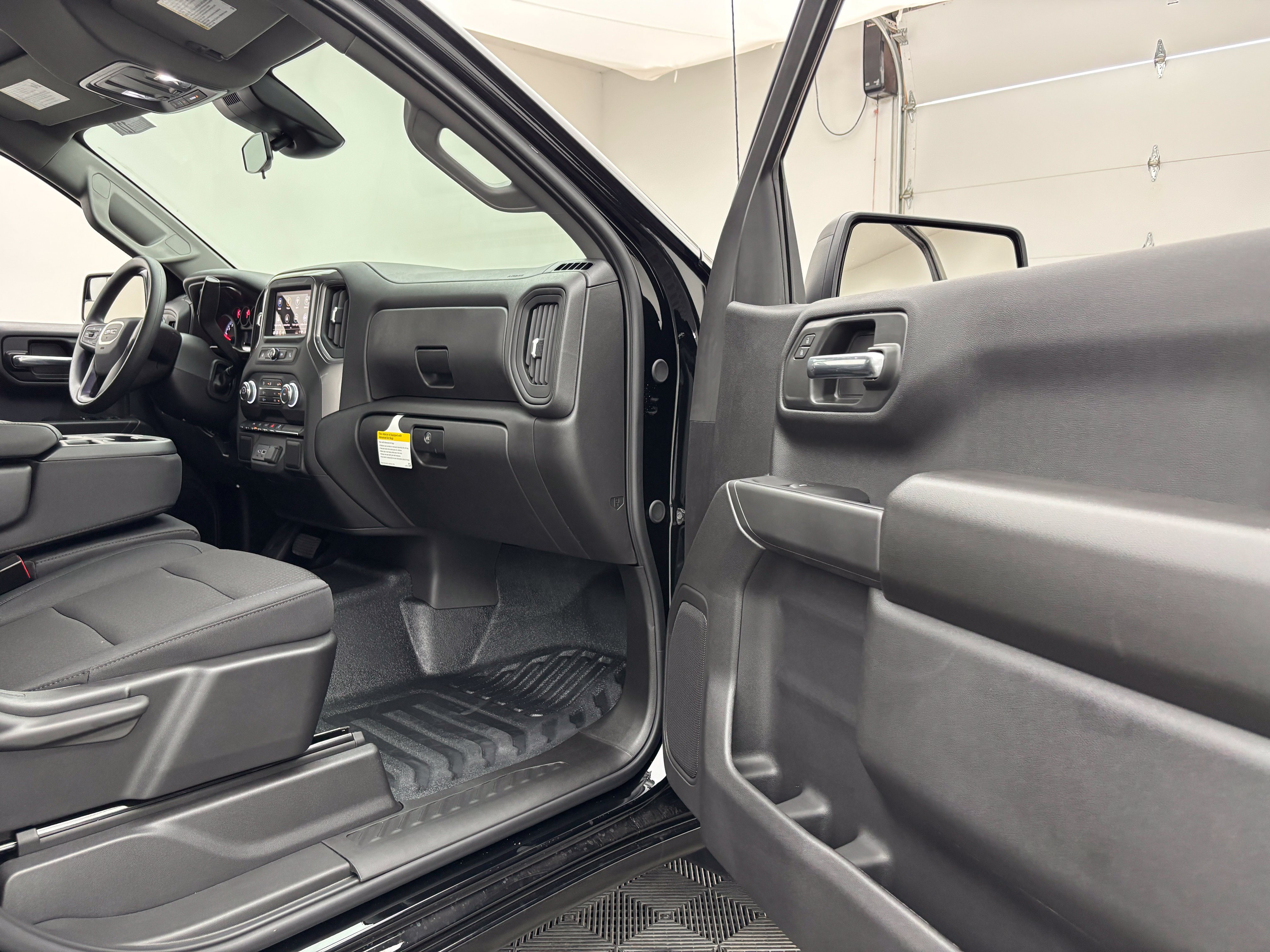 New 2026 GMC Sierra 1500 Pro w/ Pro Value Package AWD/4WD image 26