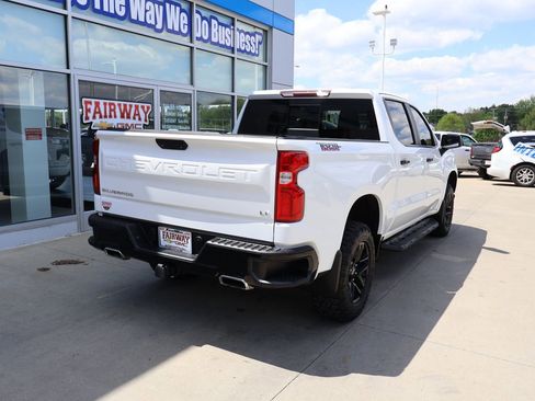 Used 2019 Chevrolet Silverado 1500 LT Trail Boss AWD/4WD image 3